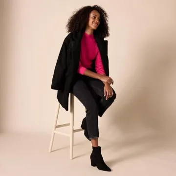 Amazon Essentials Women's Fitted Stretch Heel Boot - Chic Comfort