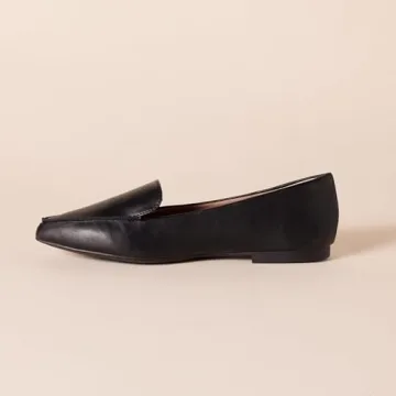 Stylish Women's Loafer Flat in Black Faux Leather