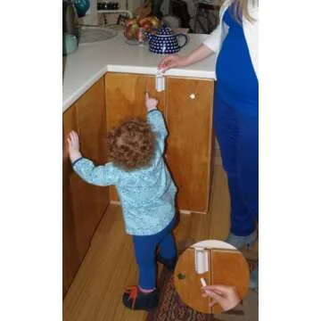 Cardinal Gates The Guardian Lock Stick On, White - Easy, Screwless Safety Solution