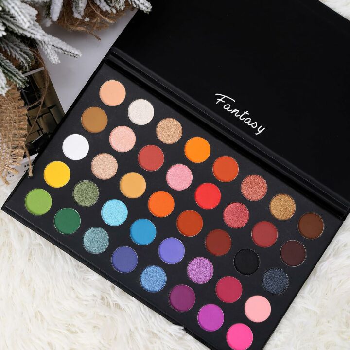Versatile Eye Makeup Palette for Stunning Looks