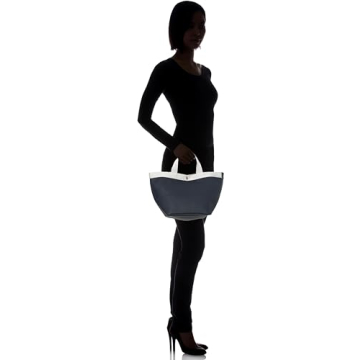 HERVE CHAPELIER Navy Argent Casual Bag Compact Functional