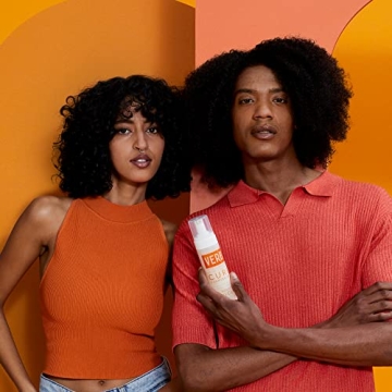 Lightweight Curl Defining Gel for Frizz Control and Hydration