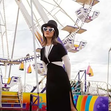 Heart-Shaped Bachelorette Sunglasses - 10 Fun Pairs