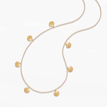 UNE DOUCE Shell Necklace - Beach Jewelry for Women, Charm Necklace - Gold Necklace for Women, Surfer Accessory, Waterproof, Non Tarnish Gold Necklace, Dainty Gifts for Women
