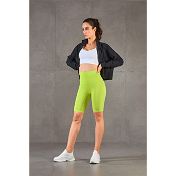 Lightweight Cropped Jacket for Active Women