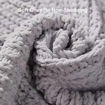 Amélie Home Chenille Knit Throw Blanket for Couch, Chunky Knit Blanket with Chevron Texture Non-Shedding, Decorative Farmhouse Soft Blanket for Home Sofa Chair Bed, Light Grey, 50x 60