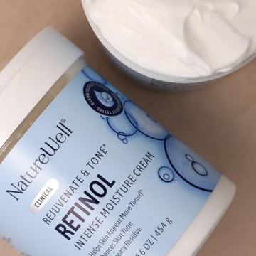 Retinol Moisturizer for Youthful Skin - 16oz Spa Size
