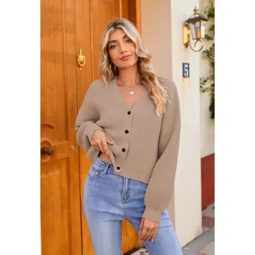 Stylish Pink Queen Women's Cropped Knit Sweater Cardigan
