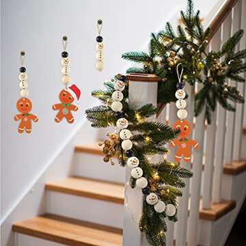 Queekay 160 Pcs Christmas Wooden Beads Snowman Wood Polished Rustic Farmhouse Craft with 32.8 Feet Rope for Xmas DIY Craft Supplies Wooden Beads for Gifts(Bead Style,Black and Wood)