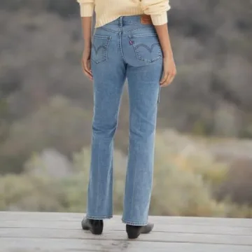 Levi's Women's Classic Bootcut Jeans for Flattering Style
