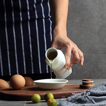 Stylish Danmu Olive Oil Dispenser Set for Home