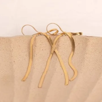 Gold Bow Dangle Earrings for Women - Elegant Fashion Jewelry