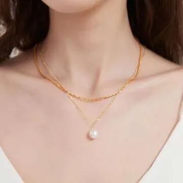 Vitalitti Pearl Necklaces for Women, Genuine Lustrous Baroque Pearl Pendant Necklace, 18K Gold Plated 20 inch Necklace, Luxury Trendy Jewelry Gift for Women