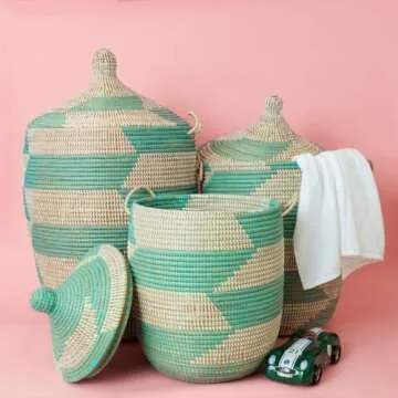 Elegant Large Handwoven Storage Basket with Eco-Friendly Hooded Lid