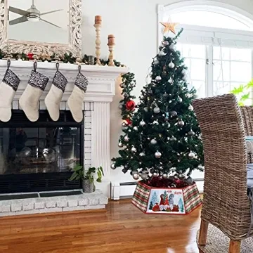 Winemana Christmas Tree Collar with Gnome Design 31.5 Inch