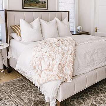 Minky Designs Crème Brulee Faux Fur Minky Blanket – Ultra Soft, Fluffy & Luxurious Minky Throw for Couch, Bed & Home Décor – Posh Collection (Medium)