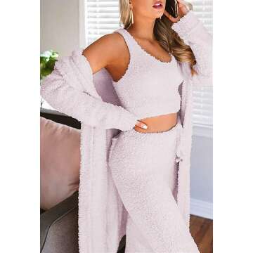 Fuzzy 3 Piece Women's Lounge Set: Cozy Comfort