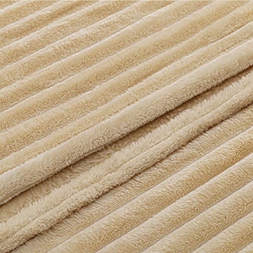 GREEN ORANGE Fleece Throw Blanket - Cozy, Hypoallergenic Gift