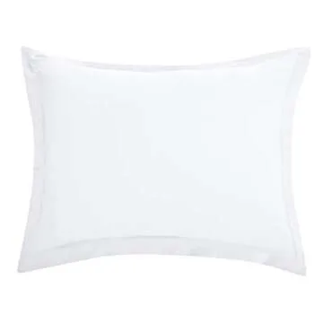 Amazon Basics Lightweight Microfiber 3 Piece Duvet Cover Set with Zipper Closure, Full/Queen, Bright White, Solid