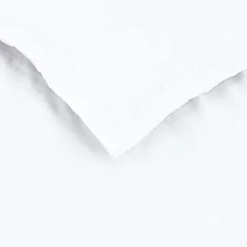 Amazon Basics Lightweight Microfiber 3 Piece Duvet Cover Set with Zipper Closure, Full/Queen, Bright White, Solid