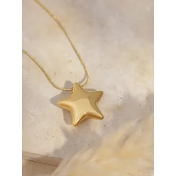 Sarina Y2K Gold-tone Star Necklace Perfect for Any Occasion