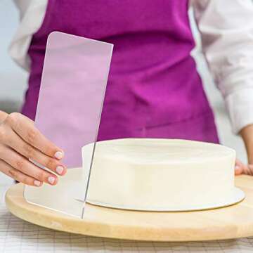 Patelai 2 Pcs Clear Cake Scraper Acrylic Cake Smoother Scraper Large Icing Frosting Buttercream Edge Smoother for Kitchen Baking DIY Decorating Mousse Butter Cream Pastry(9 Inch)