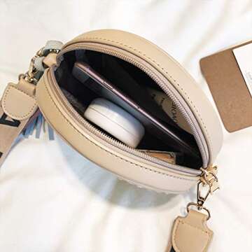 YOUTH UNION Round Woven Straw Bag - Stylish Beach Bag for Women