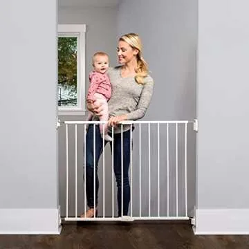 Regalo Extra Wide Stairway and Hallway Safety Gate
