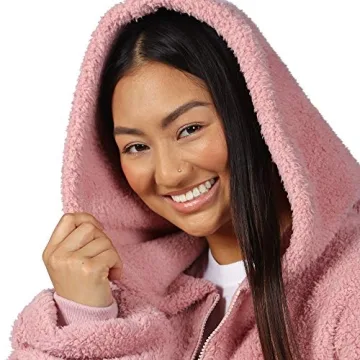 THE COMFY Teddy Bear Quarter-Zip Sherpa Wearable Blanket