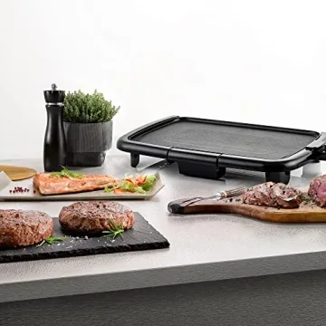 OVENTE Electric Griddle with 16 x 10 Inch Flat Non-Stick Cooking Surface, Adjustable Thermostat, Essential Indoor Grill for Instant Breakfast Pancakes Burgers Eggs, Black GD1610B