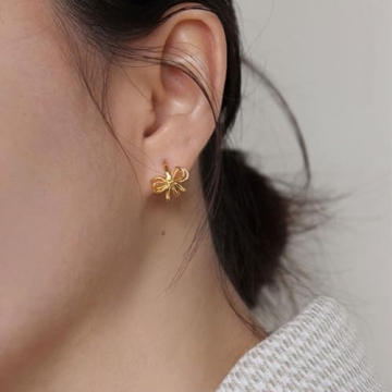 TONLUYAX Gold Bow Hoop Earrings - Elegant and Lightweight