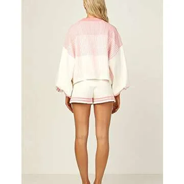 Gihuo Women' s Striped 2 Piece Outfits Crewneck Knit Pullover Sweater Shorts Set Wide Leg Matching Set Loungewear(White-M)