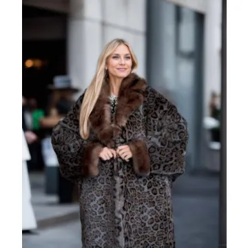 Stylish Faux Fur Coat for Women - Tngan Winter Jacket