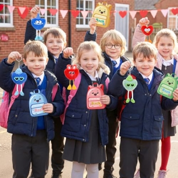 MOVINPE Kids Plush Keychains for Valentine’s Day Gifts