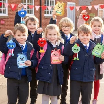 MOVINPE Kids Plush Keychains for Valentine’s Day Gifts