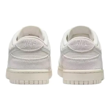 Stylish Nike Dunk Low Women Sneakers in Siren Red