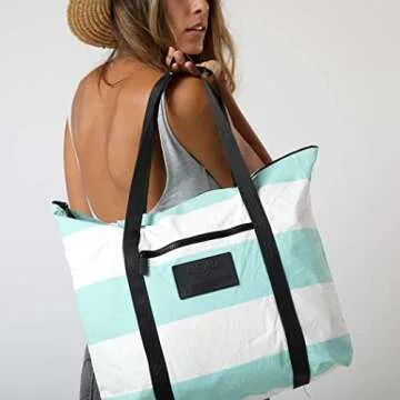 ALOHA Collection Umbrella Stripe Zipper Tote in Pool
