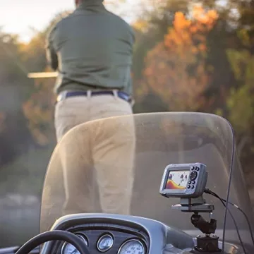 Lowrance HOOK2 4x Fish Finder with GPS and Transducer