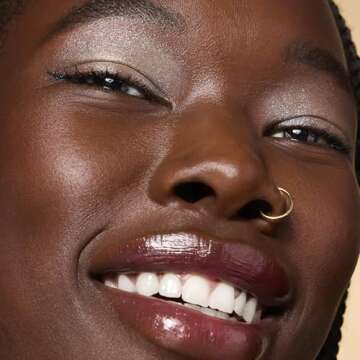 e.l.f. Fine As Fleck Glitter Eyeshadow, Long-Lasting Sheer Eye Makeup With A Shimmer Finish, Smooth Formula, Vegan & Cruelty-Free, Champagne Showers