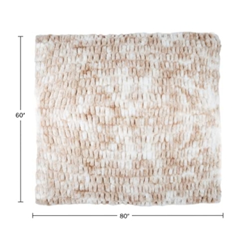 Luxurious Oversized Faux Fur Blanket for Cozy Comfort
