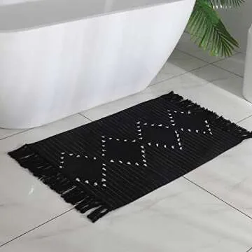 Zelaooo Boho Hand Woven Bathroom Rug Fringe Rug for Bedroom Cotton Woven Tassel Throw Rug Moroccan Accent Tribal Decorative Throw Floor Carpet,Exquisite Geometric Minimalist Style(2.0ftx3.0ft, Black)