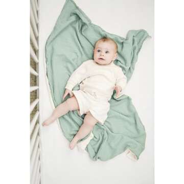 Konssy Baby Blankets for Unisex Boys Girls, Super Soft Nursery Minky Blankets with Muslin Cotton Front and Dotted Fleece Backing, Printed Bed Throws Newborn