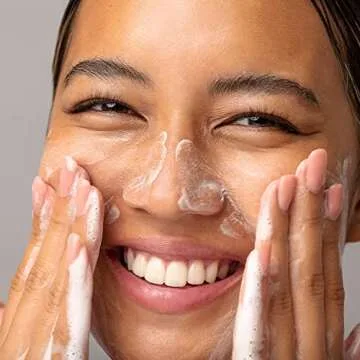 Gentle Hydrating Gel Cleanser for All Skin Types