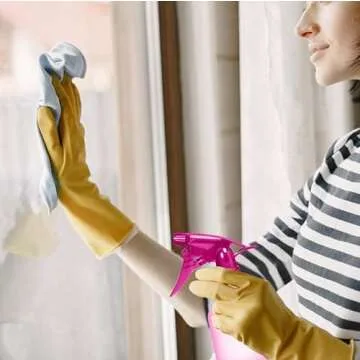 Rayson Empty Spray Bottle Refillable Container, Fine Mist Sprayer Trigger Squirt Bottle for Taming Hair, Hair styling, Watering Plants, Showering Pets (1 Pack, Pink)