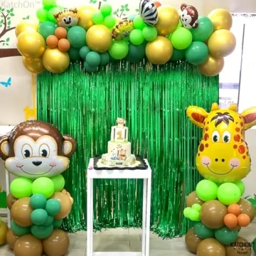 KatchOn Green Streamers - 3.2x8 Feet Party Decorations