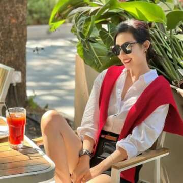 WaJuemy Casual Shawl Wraps for Women Knitted Knotted Shawls Travel Scarf Cape Shoulder Tops Fashion Sweater Wrap Accessories(Red Stripe)