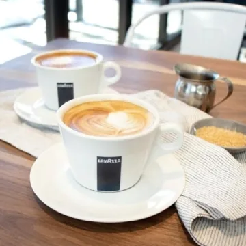 Lavazza Qualità Oro Medium Roast Whole Beans 2.2 lbs