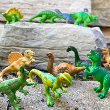 Safari Ltd. Dinosaurs TOOB - Educational Toy for Kids