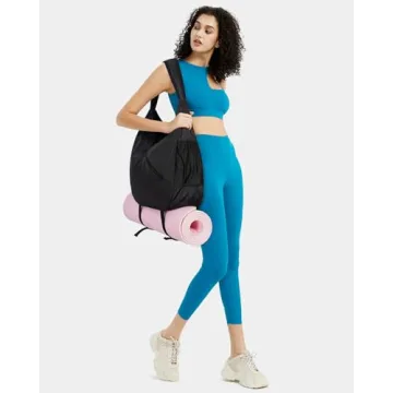 Ceneda Large Gym Bag for Stylish Workouts and Travel