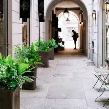 15PCS UV-Resistant Artificial Plants for Outdoor Decor